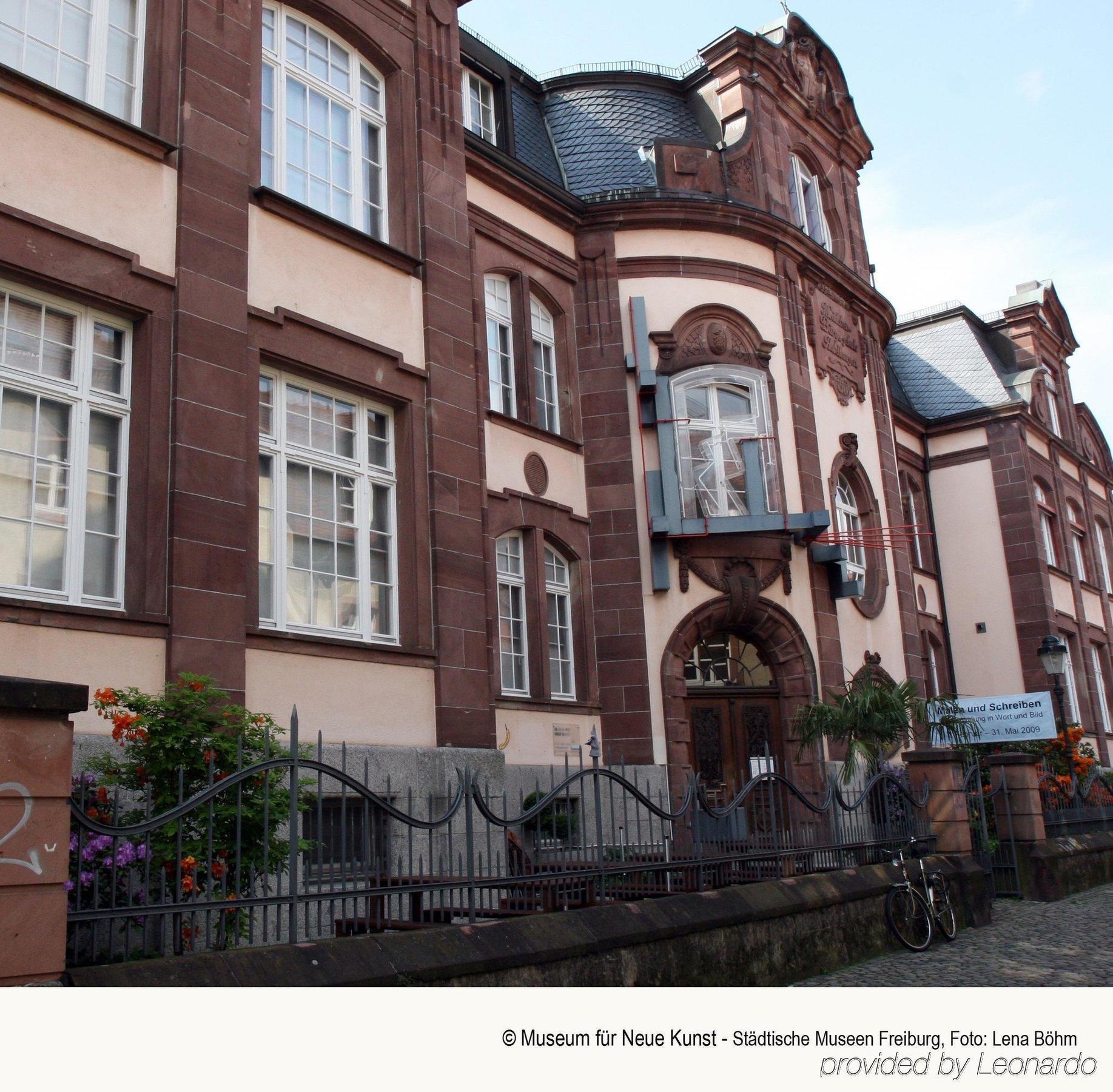 Colombi Hotel Freiburg im Breisgau Dış mekan fotoğraf The town hall in Bergstraße