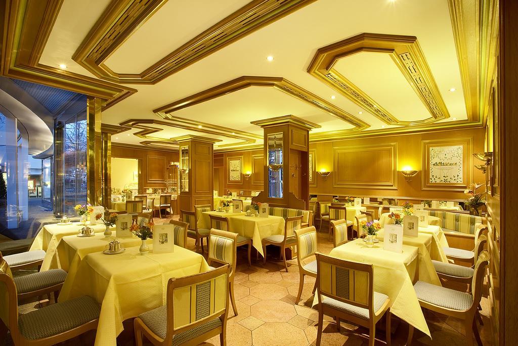Colombi Hotel Freiburg im Breisgau Dış mekan fotoğraf Restaurant in the hotel
