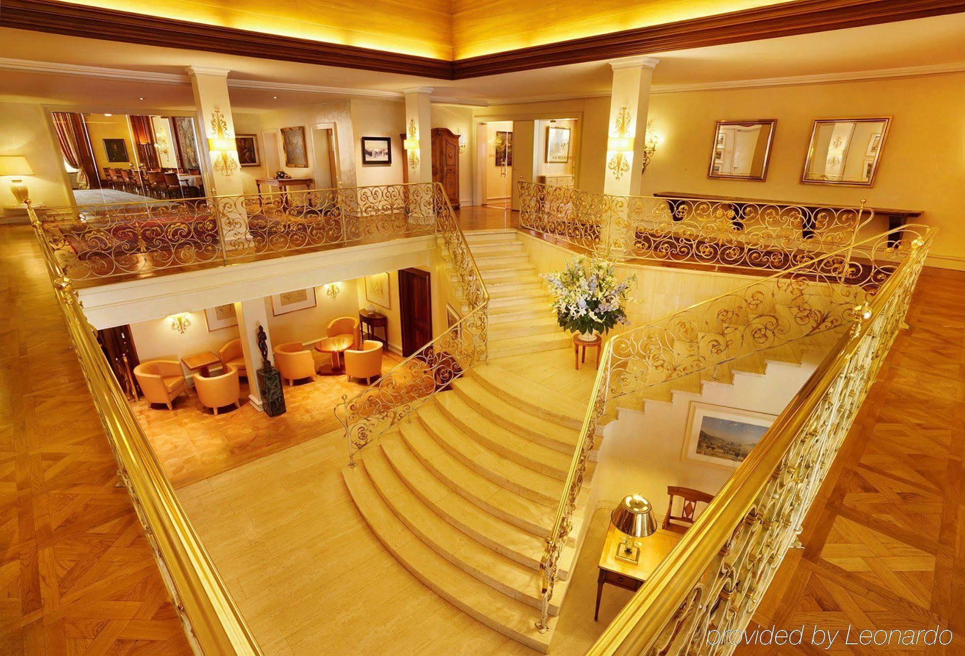 Colombi Hotel Freiburg im Breisgau İç mekan fotoğraf The lobby of the hotel