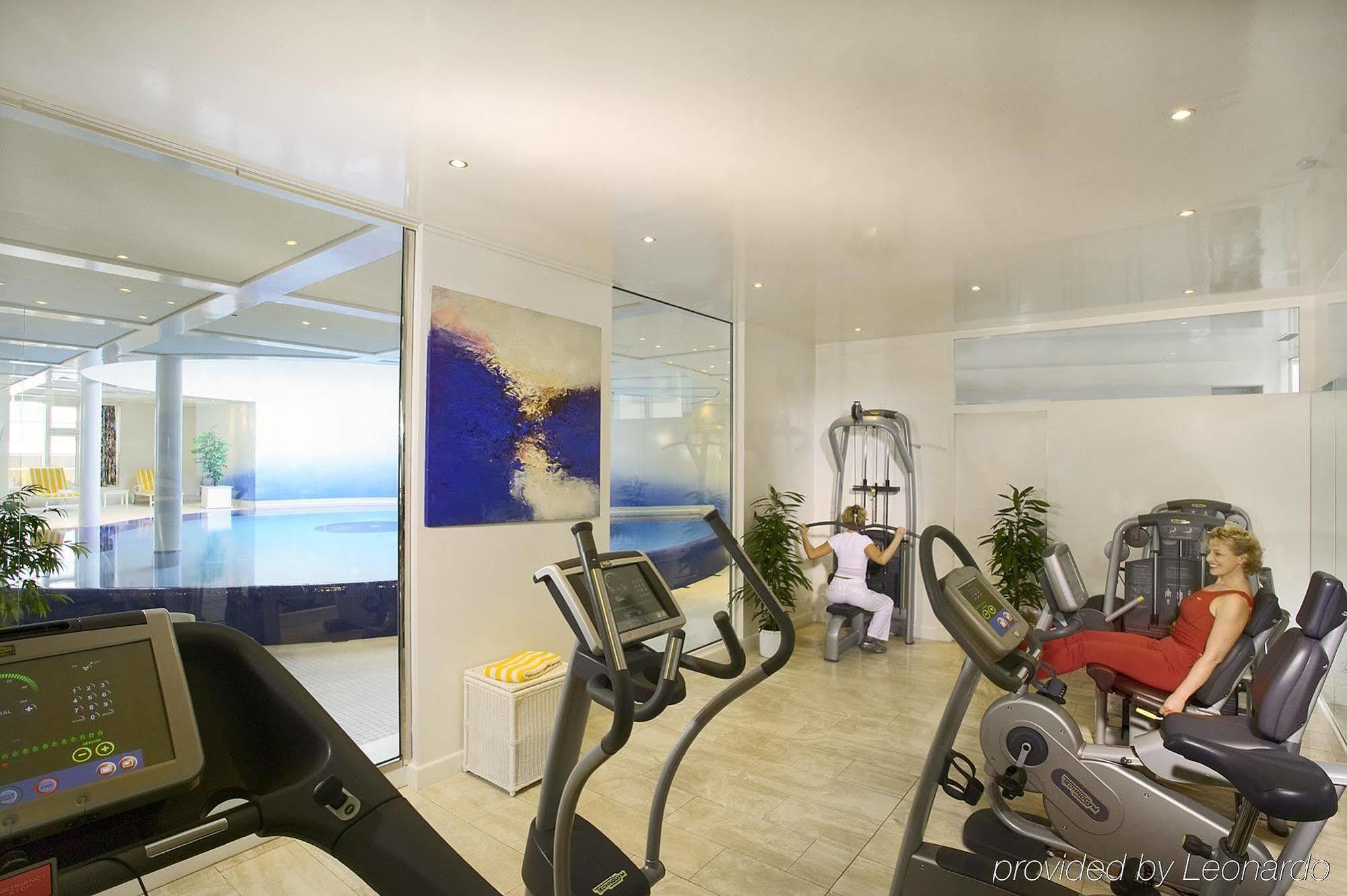Colombi Hotel Freiburg im Breisgau Dış mekan fotoğraf The gym at the hotel